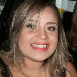 Meet your Posher, Débora